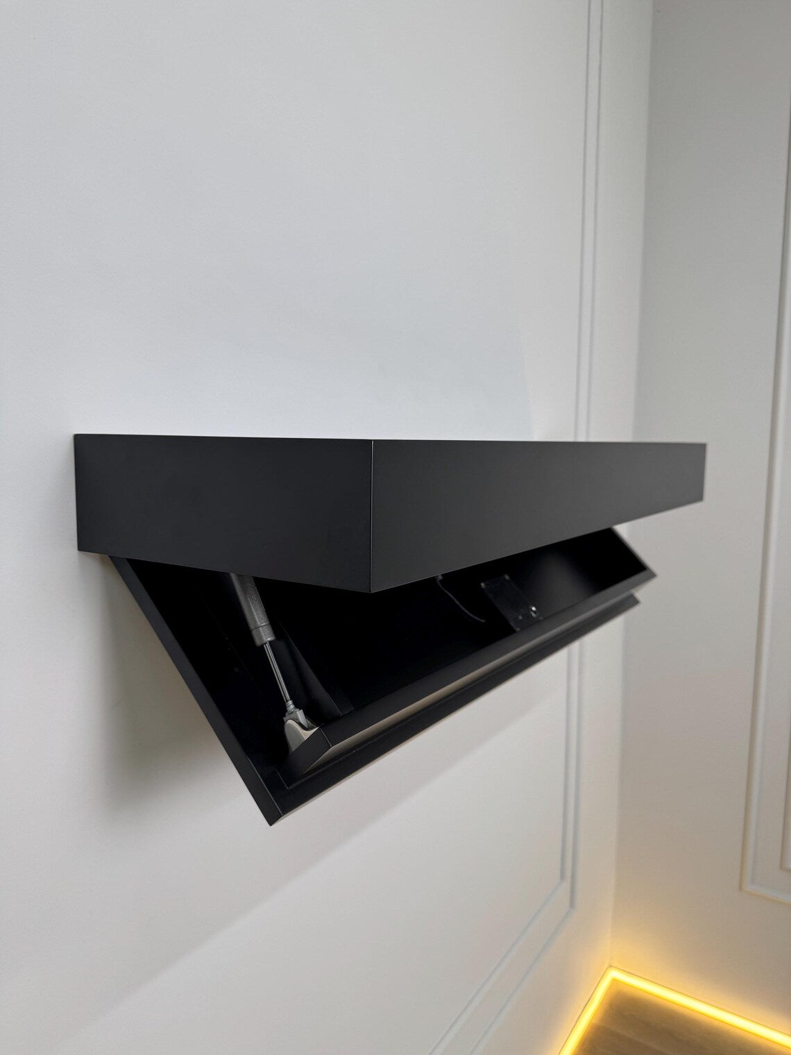 STEALTH STORAGE floating shelf